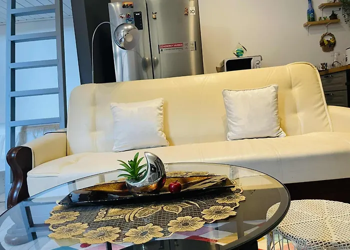 Apartment Happy Place